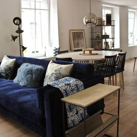 Montreuil  A Stylish Apartment In The Centre Of Town מראה חיצוני תמונה