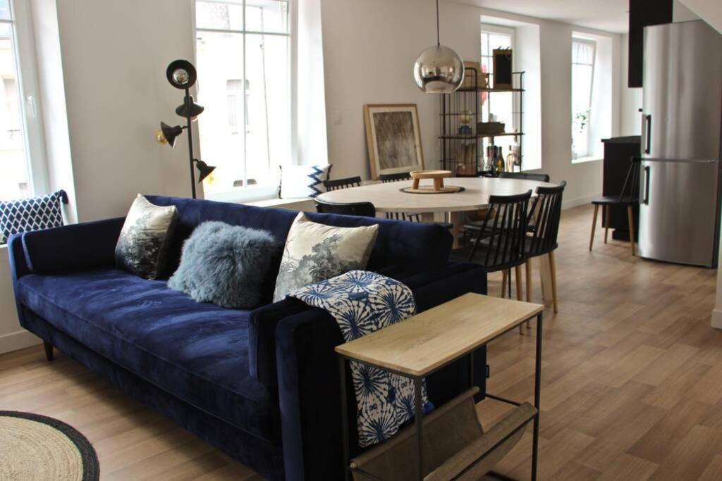 Montreuil  A Stylish Apartment In The Centre Of Town מראה חיצוני תמונה