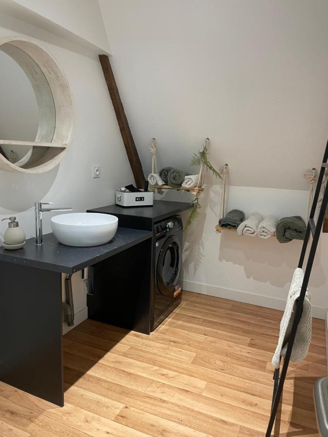 Montreuil  A Stylish Apartment In The Centre Of Town מראה חיצוני תמונה