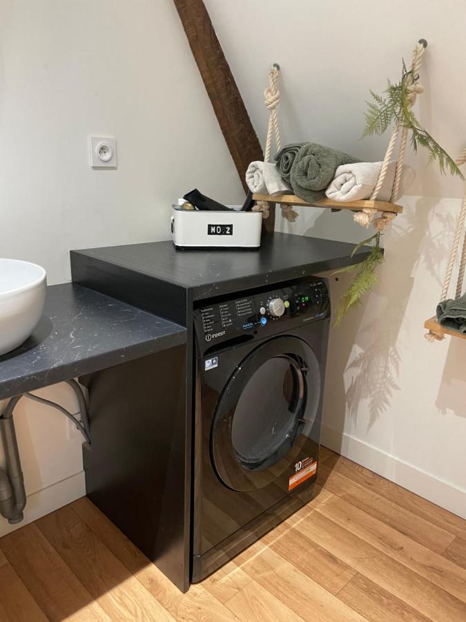 Montreuil  A Stylish Apartment In The Centre Of Town מראה חיצוני תמונה
